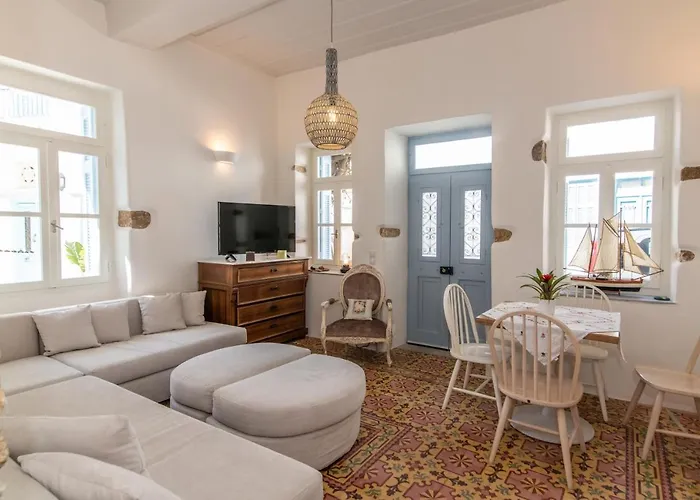 Cycladic House In The Heart Of Tinos City