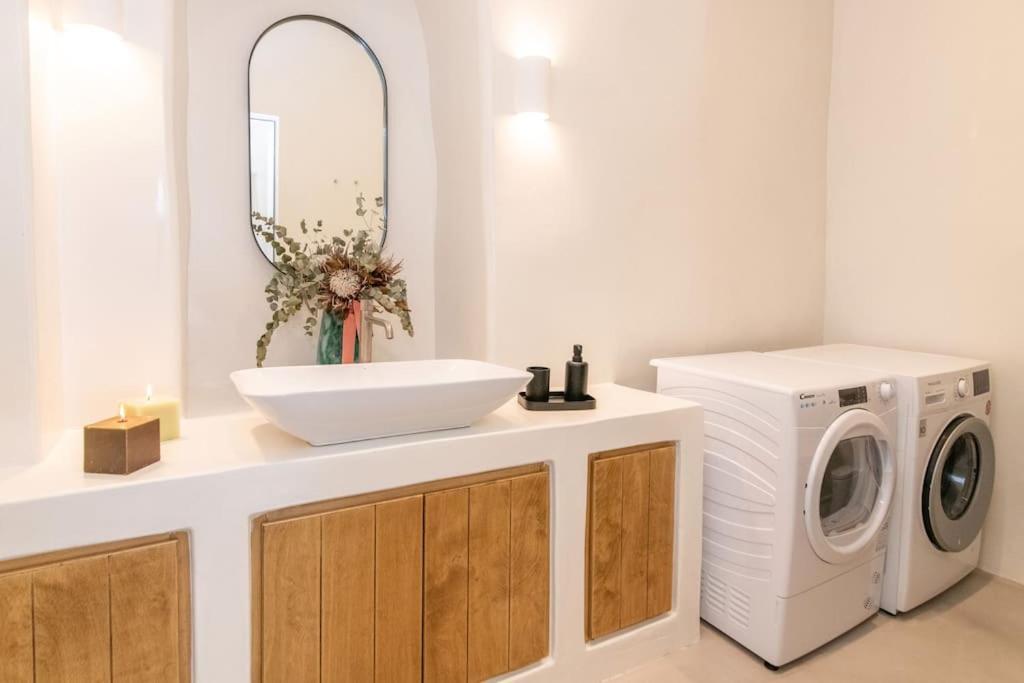 Cycladic House In The Heart Of *